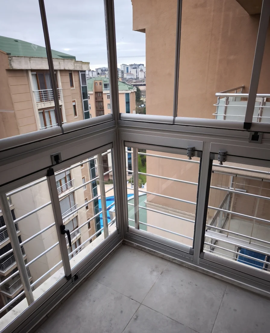 Cam Balkon Sistemleri