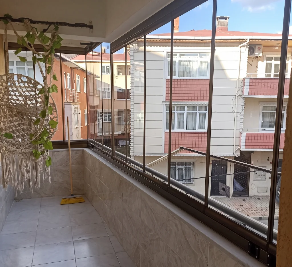 Cam Balkon Sistemleri