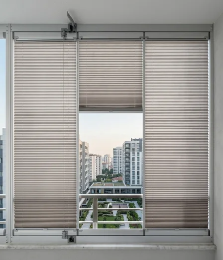 Cam Balkon Perdesi